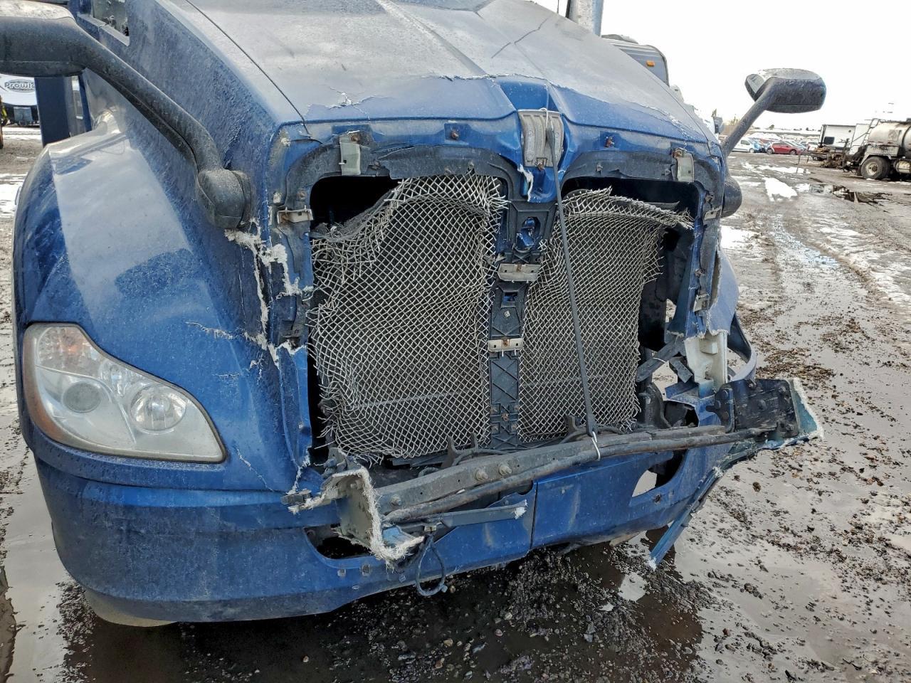 2020 Kenworth T680 Semi Truck