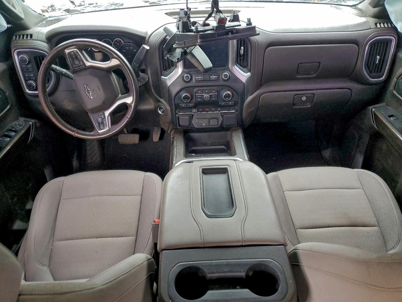2021 Chevrolet Silverado K1500 rst