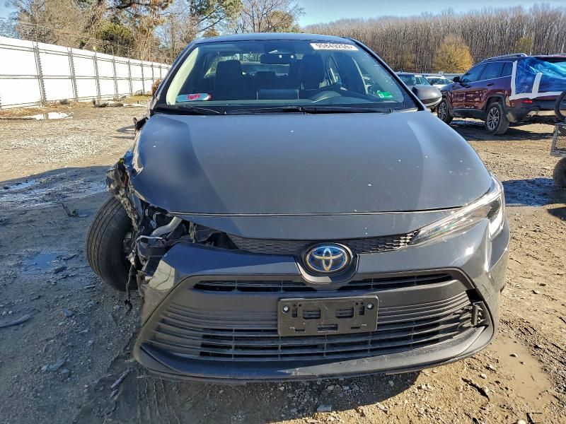 2025 Toyota Corolla le