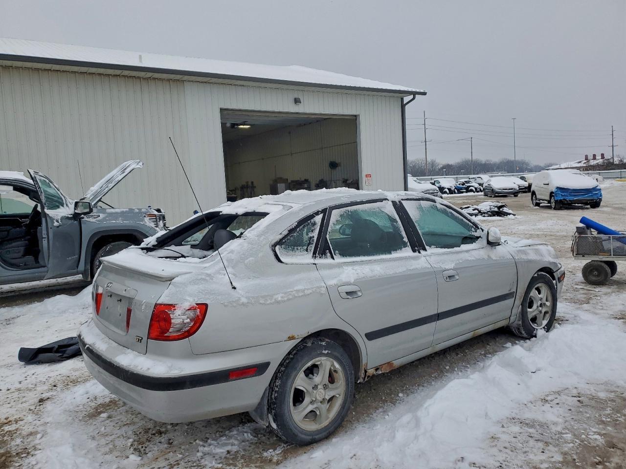 2004 Hyundai Elantra gls