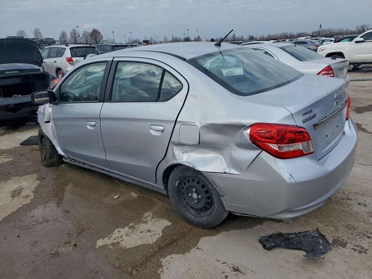 2019 Mitsubishi Mirage G4 es