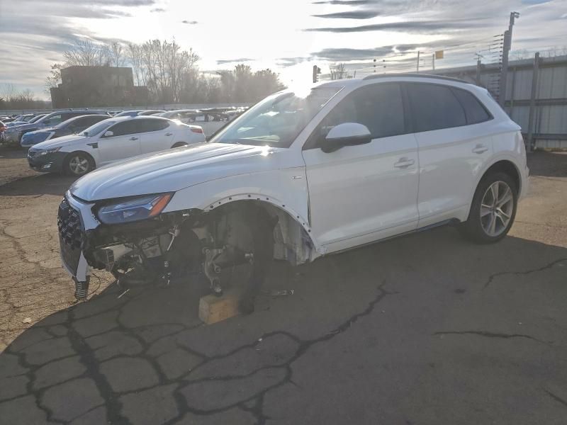 2025 Audi Q5 Premium 45