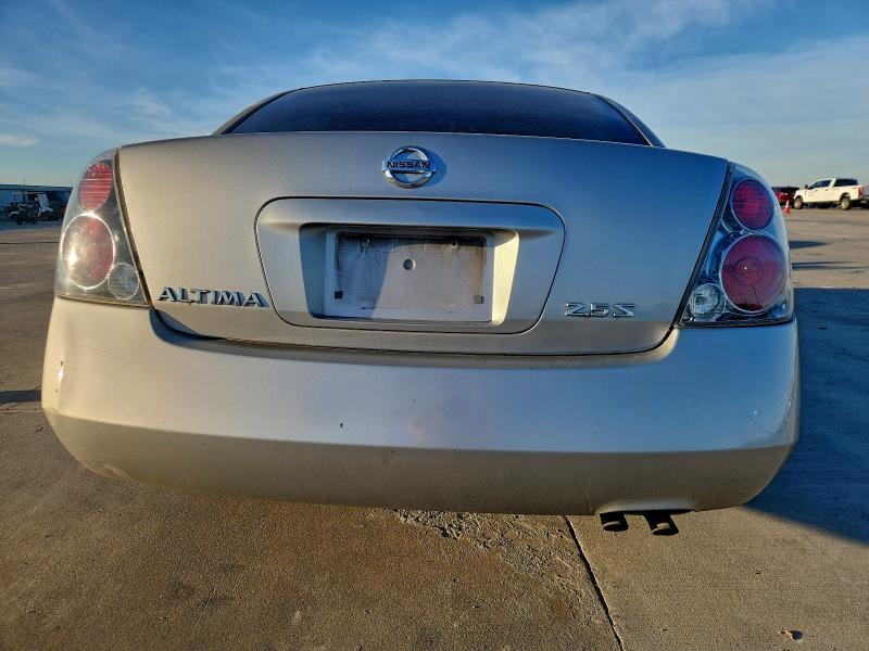 2006 Niss Altima 2.5