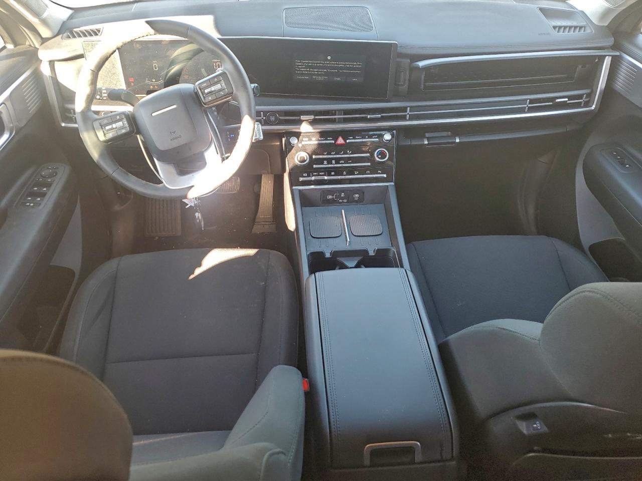 2025 Hyundai Santa fe se