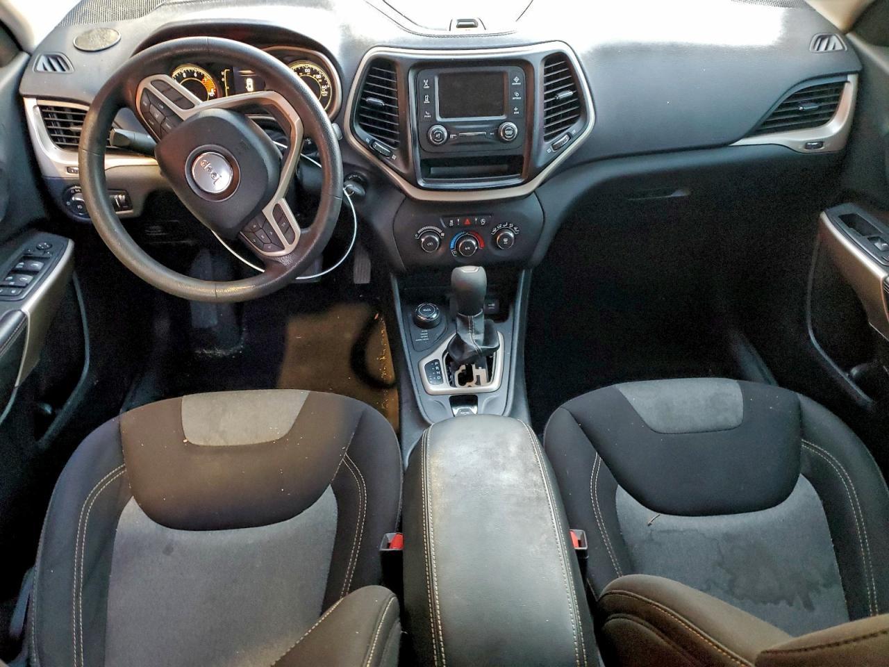 2018 Jeep Cherokee Latitude