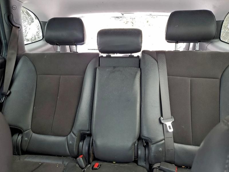 2011 Hyundai Santa fe gls