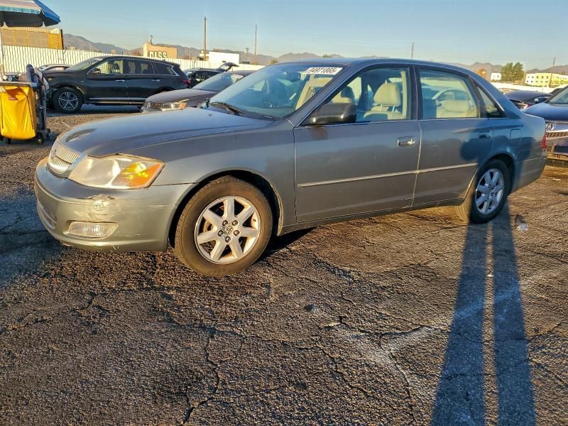 2000 Toyota Avalon xl