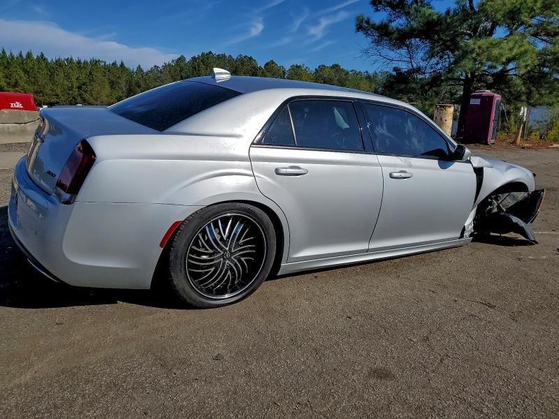 2021 Chrysler 300 Touring