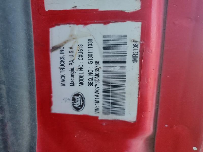 2013 Mack Cxu613 Semi Truck