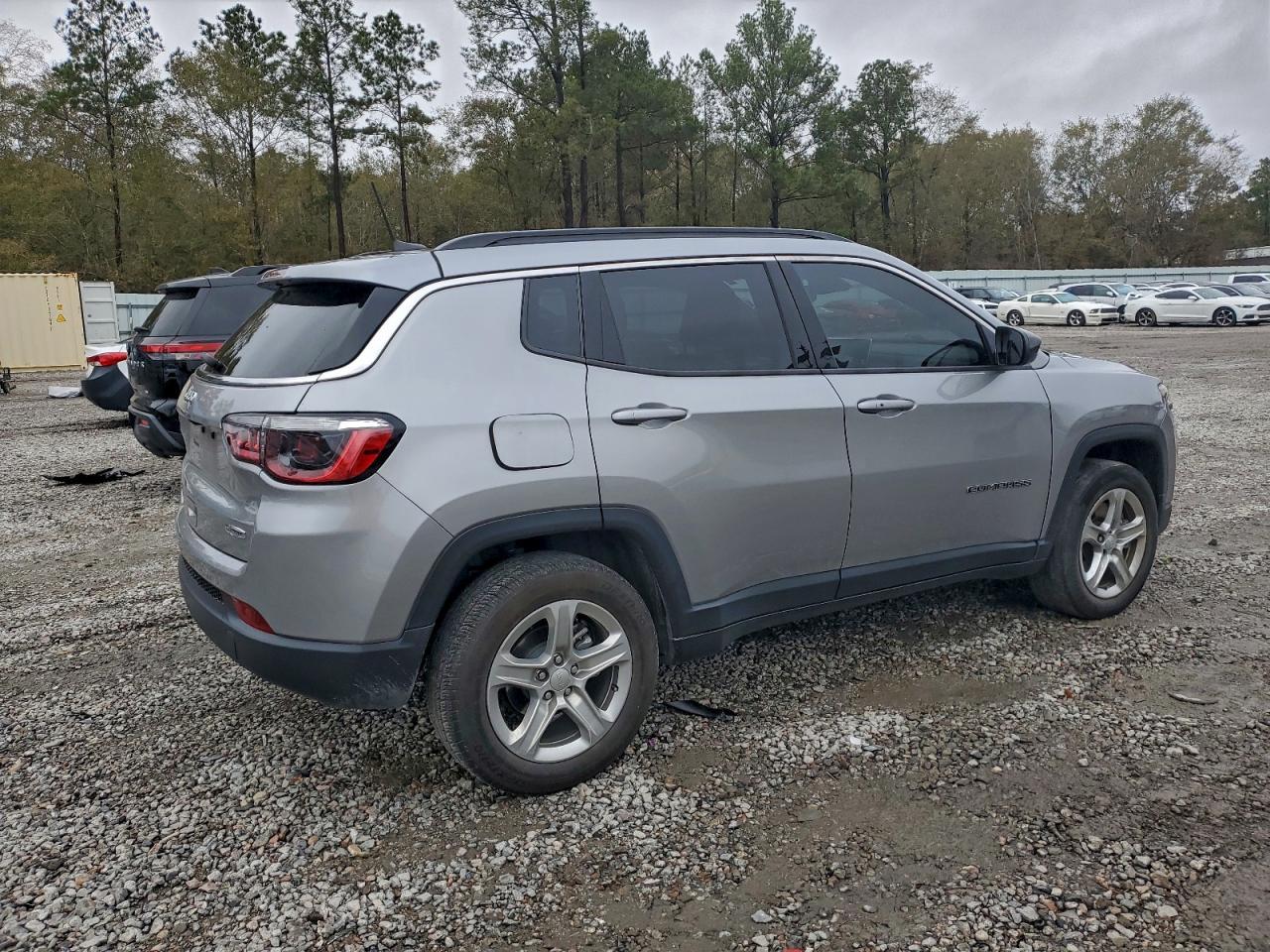 2023 Jeep Compass Latitude