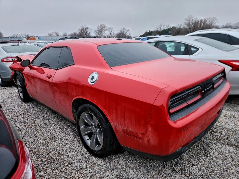 2016 Dodge Challenger sxt