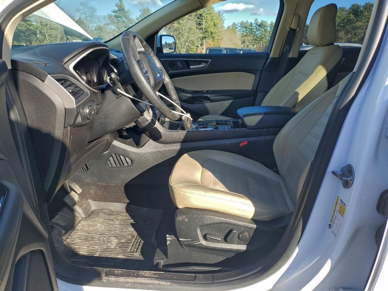 2020 Ford Edge sel