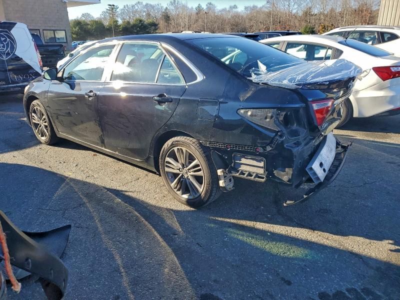 2016 Toyota Camry le