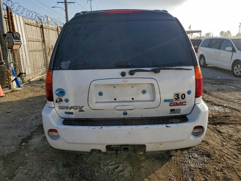 2005 GMC Envoy Denali xl