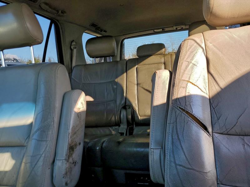 2003 Toyota Sequoia SR5