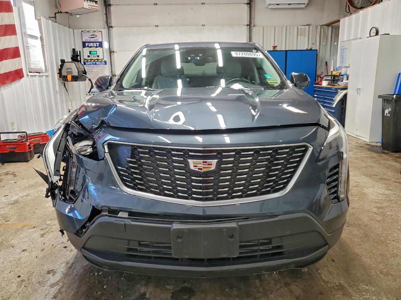 2021 Cadillac XT4 Luxury