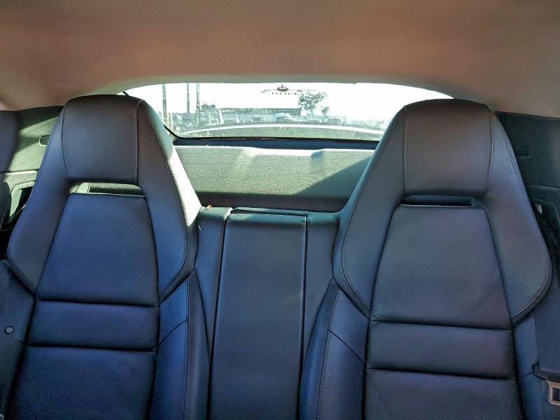 2011 Porsche Panamera 2