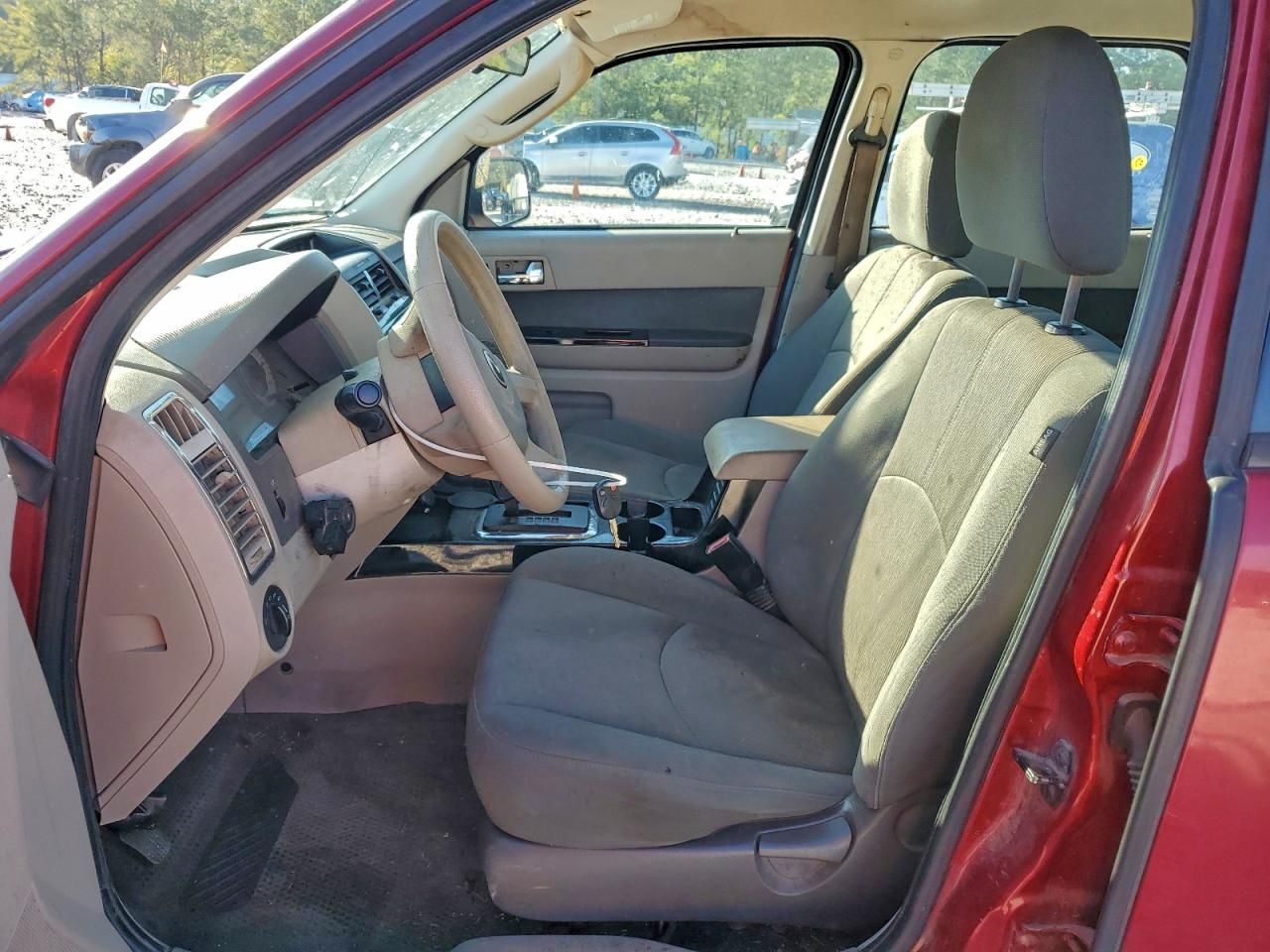 2010 Mazda Tribute i