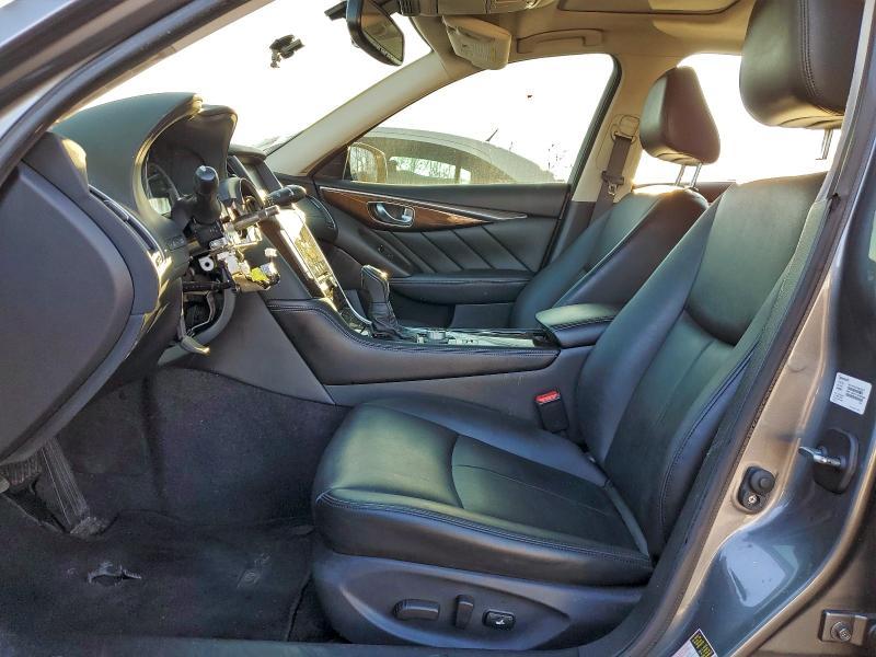 2018 Infiniti Q50 Luxe