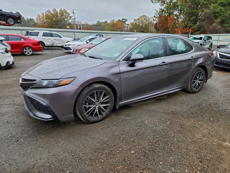 2024 Toyota Camry se Night Shade