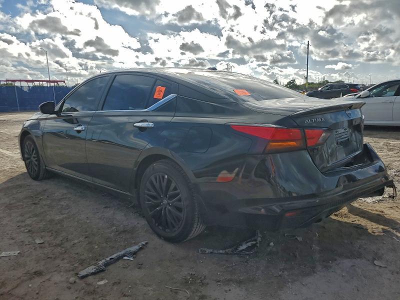 2025 Nissan Altima