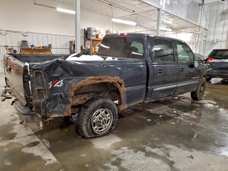 2004 GMC Sierra K2500 Heavy Duty
