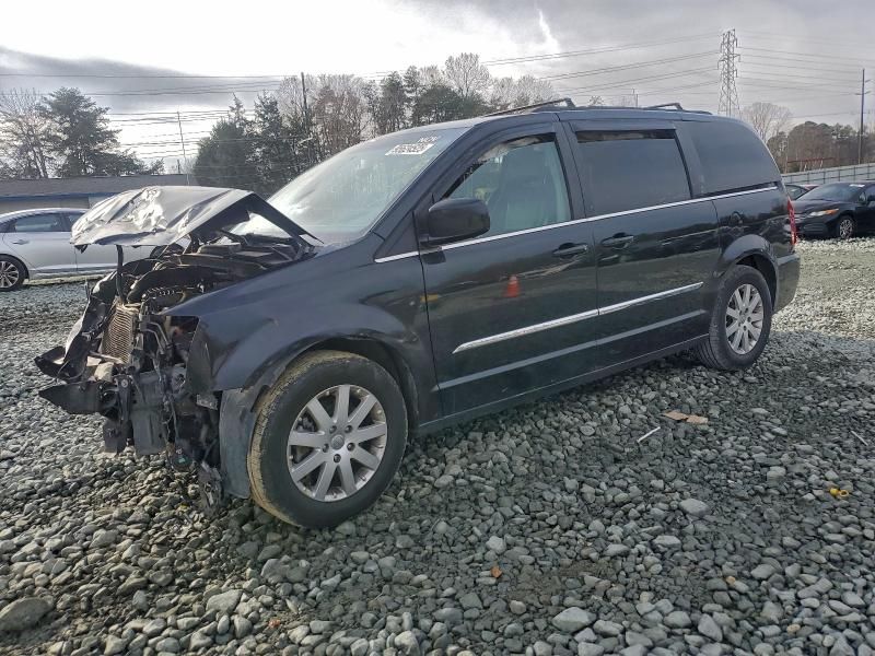 2013 Chrysler Town & Country Touring