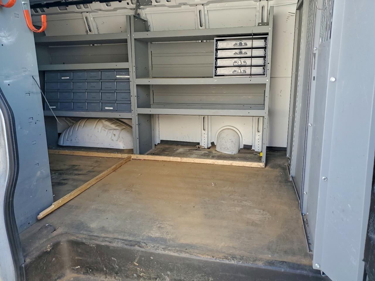 2020 Chevrolet Express G2500