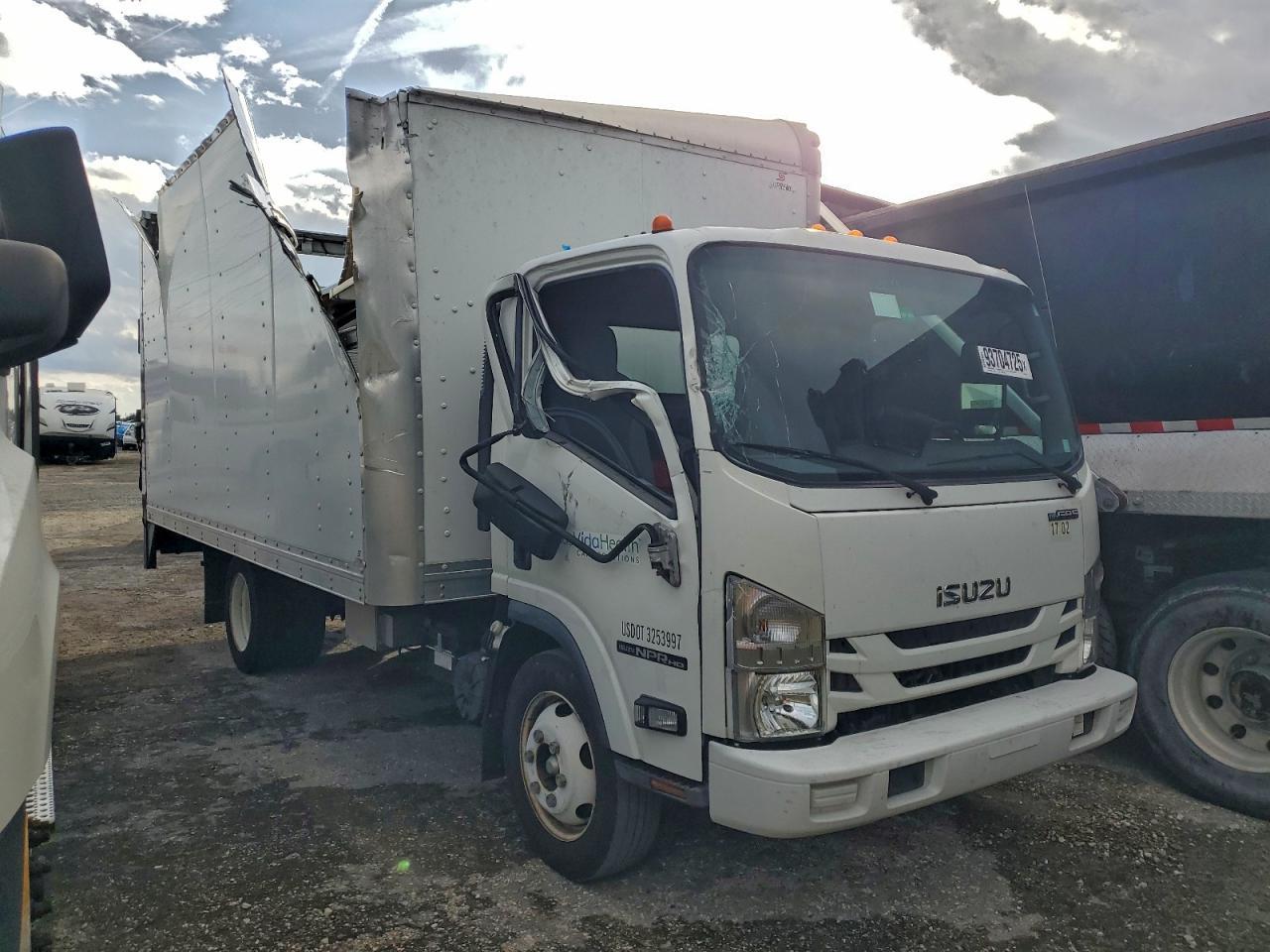 2020 Isuzu NPR HD BOX Truck