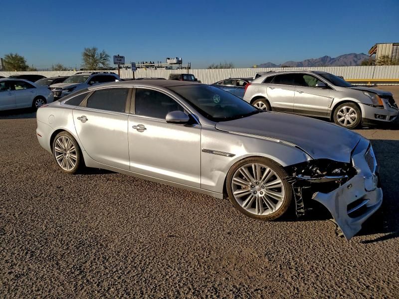 2015 Jaguar Xjl Portfolio