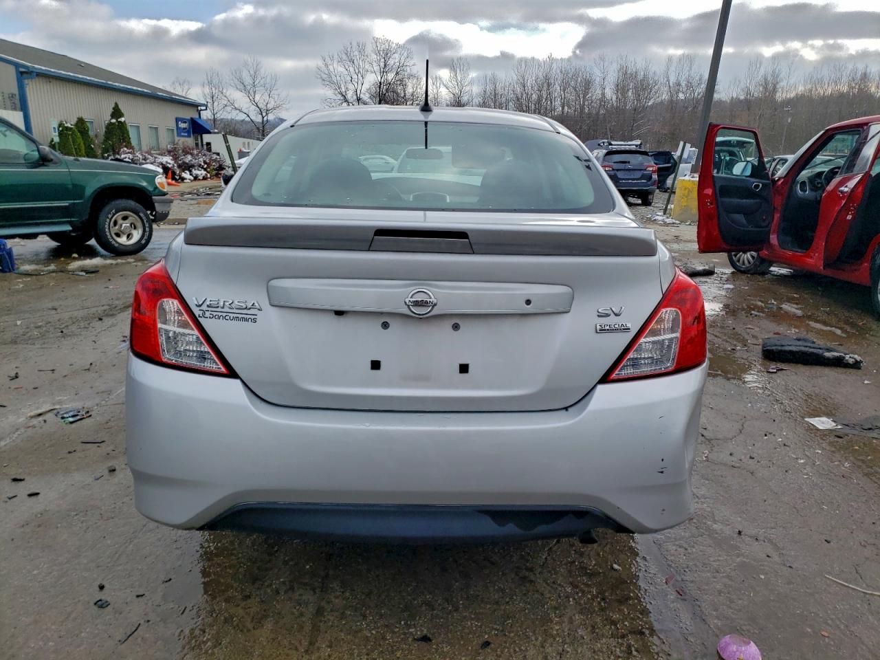2019 Nissan Versa s