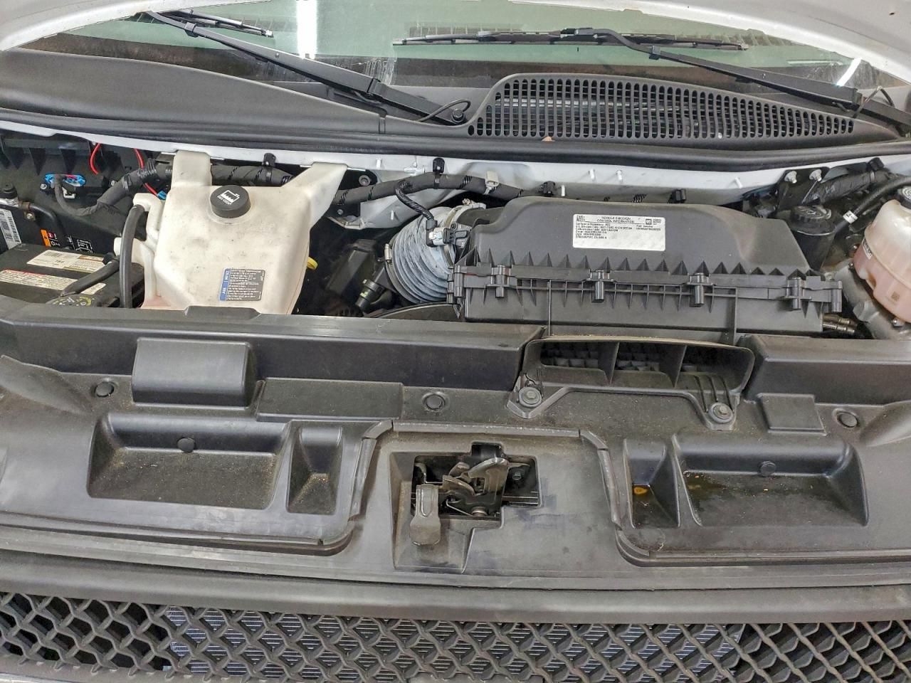 2022 Chevrolet Express G2500