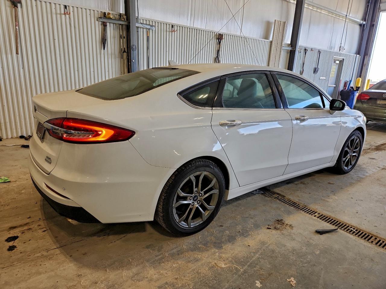 2020 Ford Fusion sel