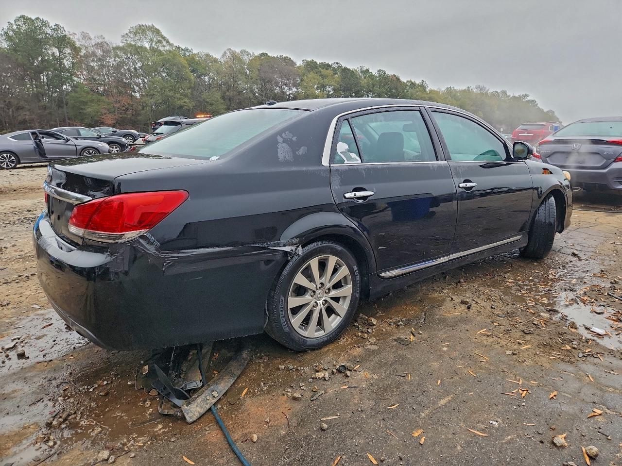 2011 Toyota Avalon Base