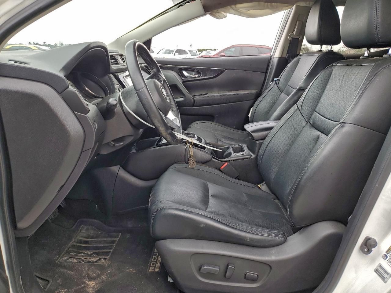 2017 Nissan Rogue Sport s