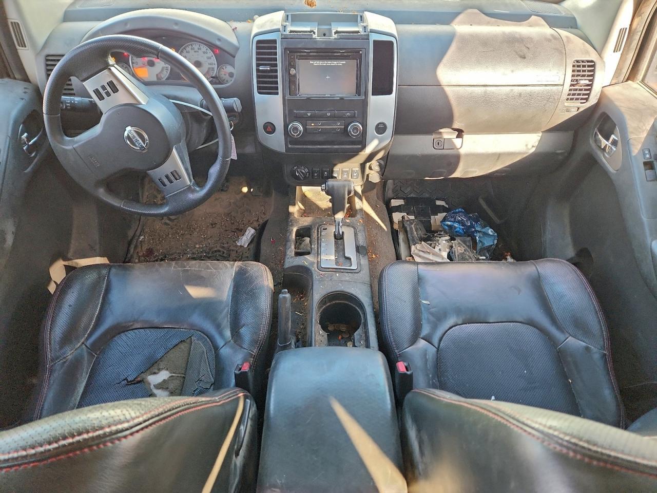 2012 Nissan Frontier s