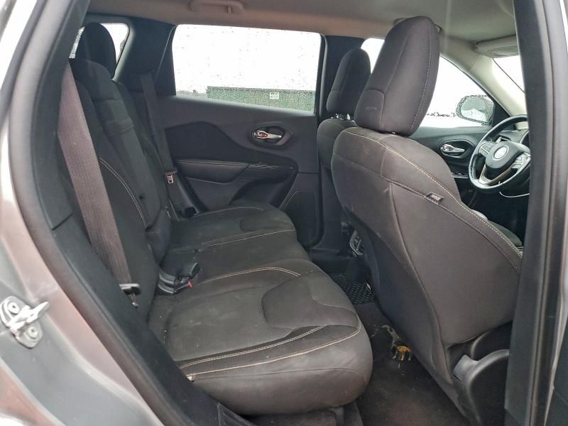 2016 Jeep Cherokee Latitude