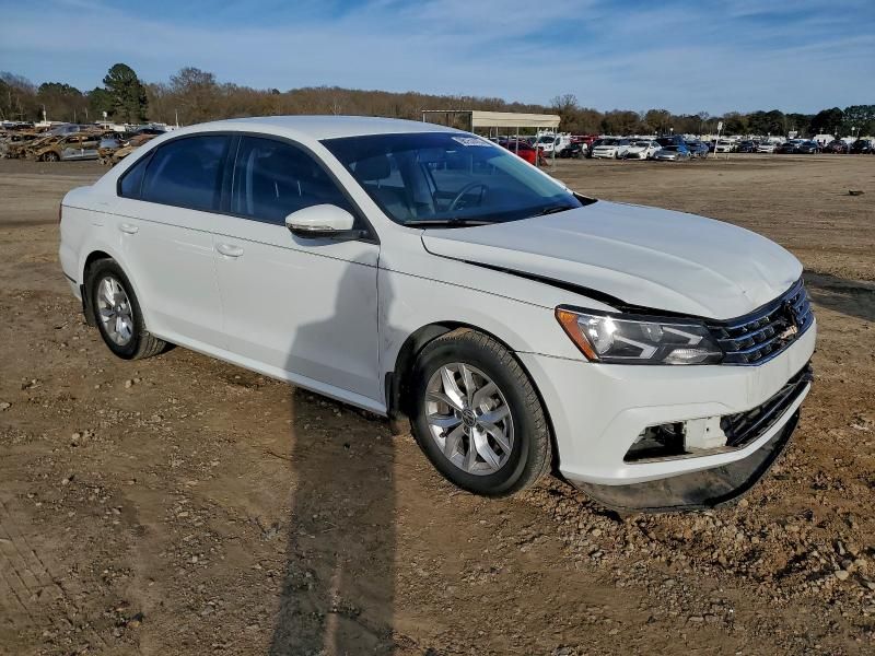 2018 Volkswagen Passat s