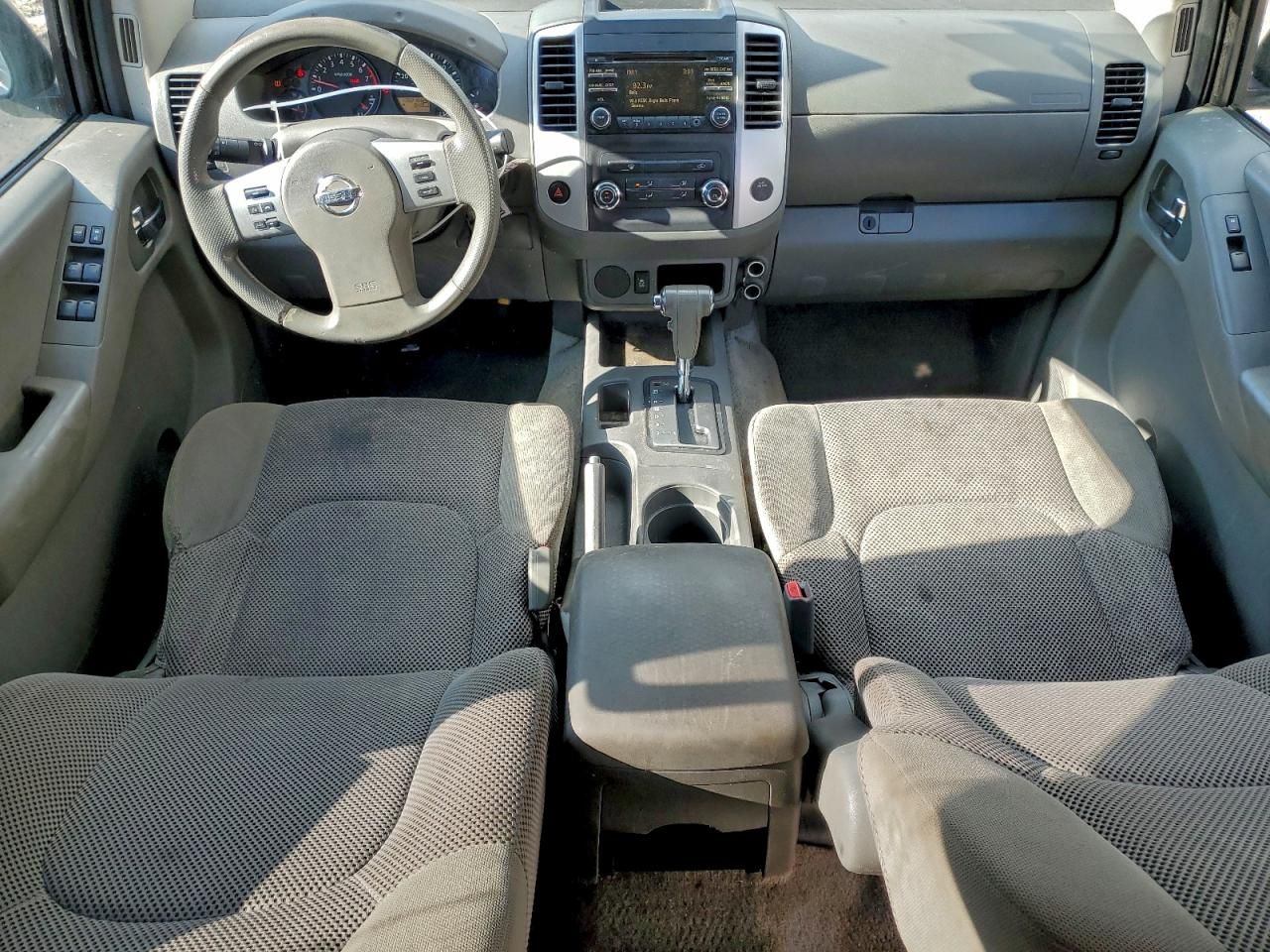 2014 Nissan Frontier s