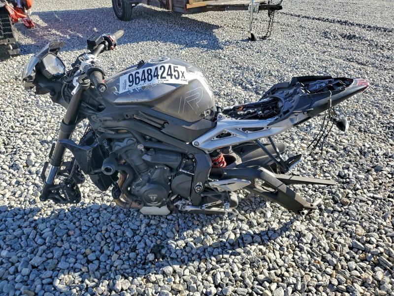 2024 Triumph Street Triple 765 r