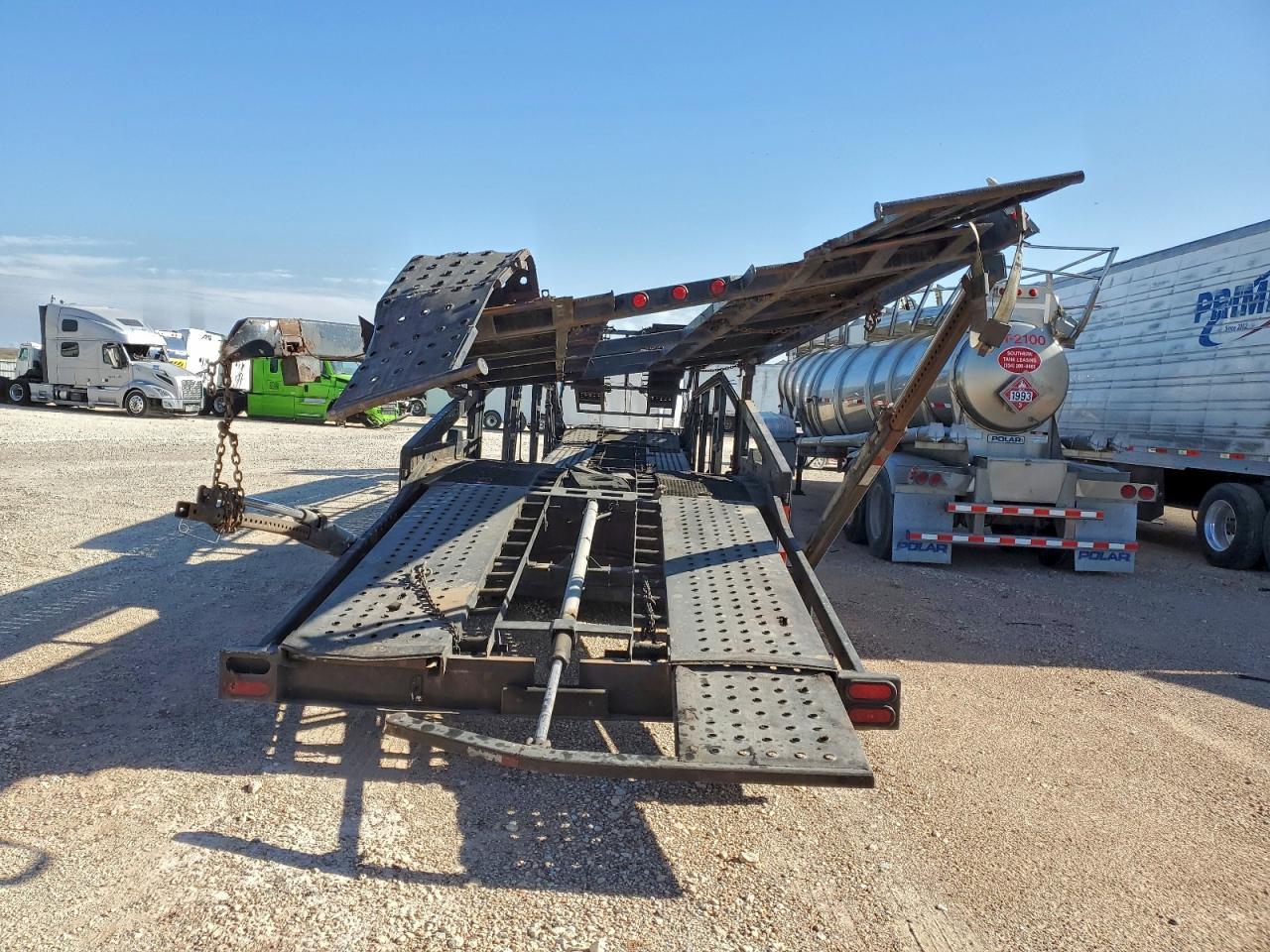 2010 Sun Valley Car Carrier