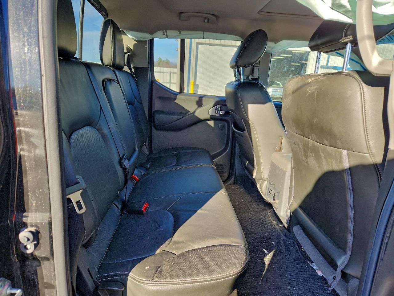 2021 Nissan Frontier s