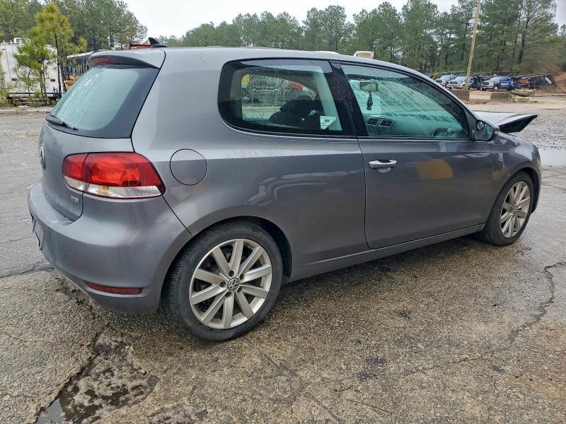 2011 Volkswagen Golf