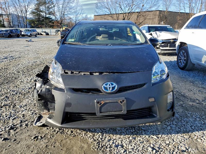 2010 Toyota Prius i