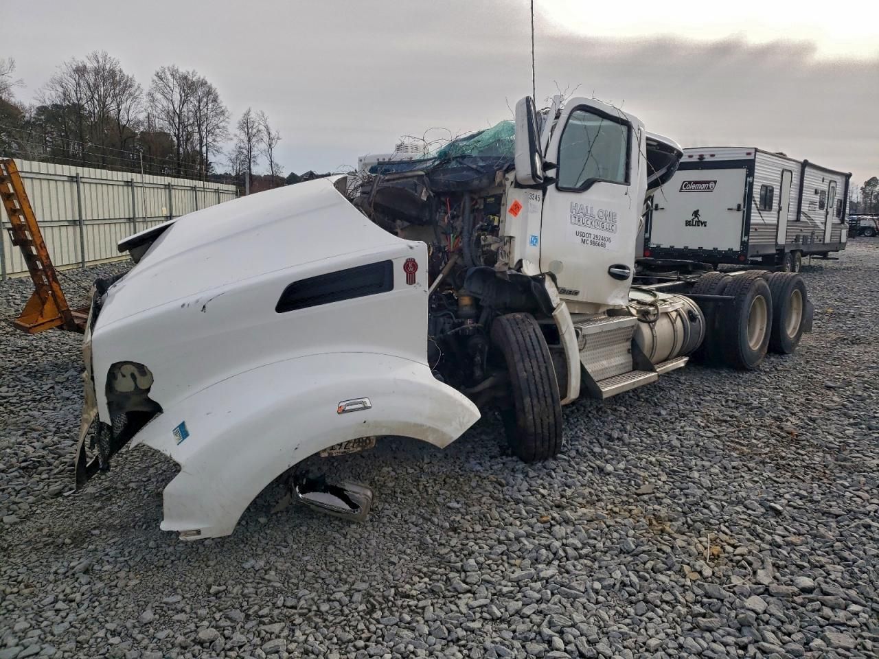 2020 Kenworth T880 Semi Truck