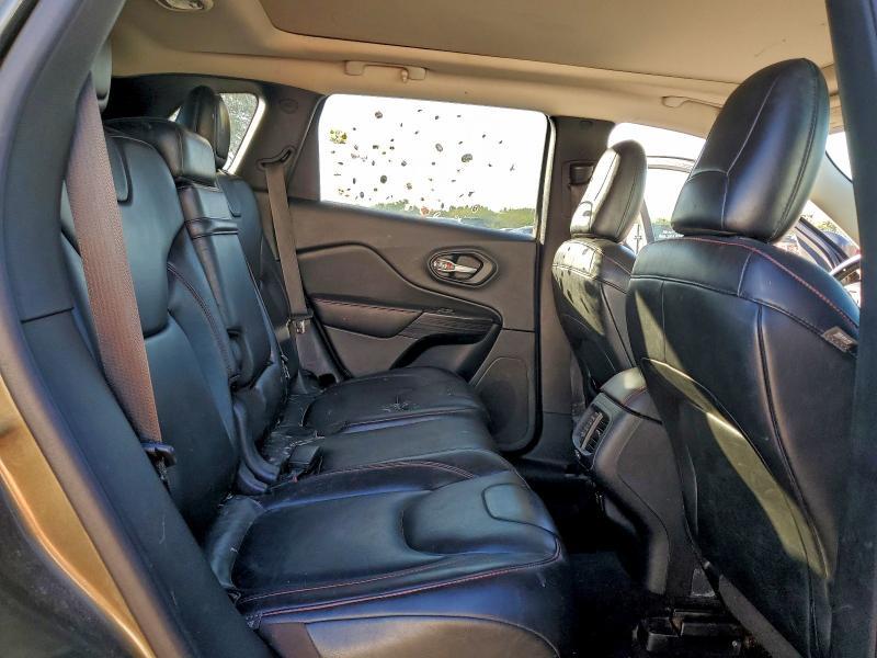 2014 Jeep Cherokee Trailhawk