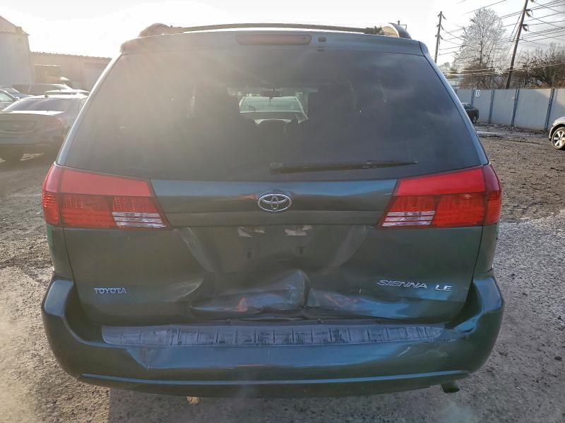 2005 Toyota Sienna ce