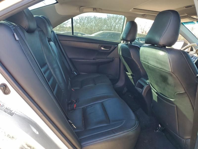 2016 Toyota Camry le