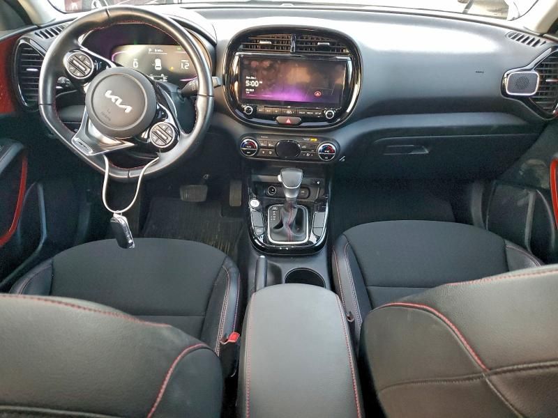 2023 KIA Soul gt Line