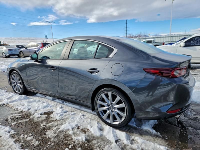 2022 Mazda 3 Select